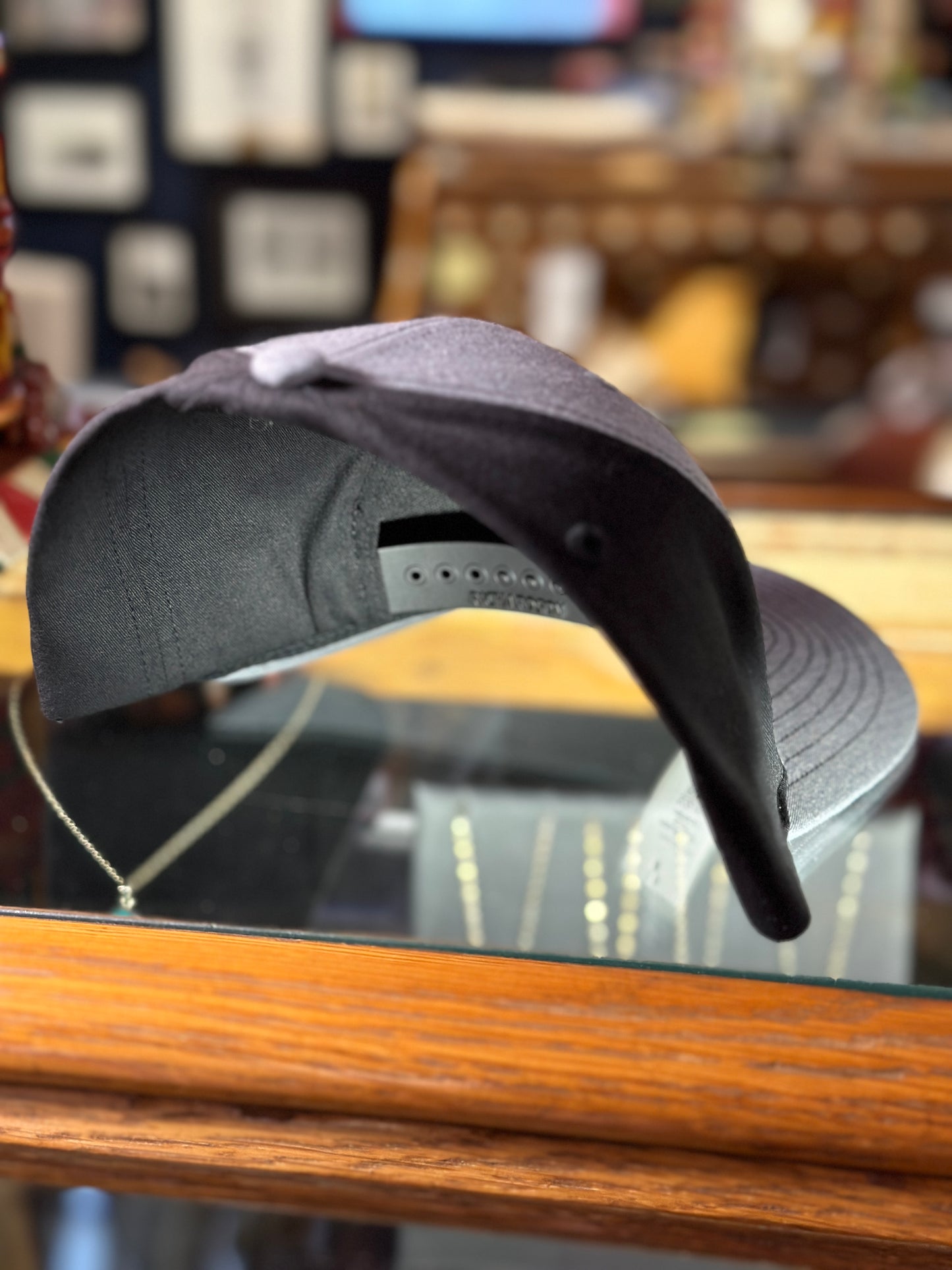 The Dreaming Peddler Richardson Snapback Hat | Grey & Black