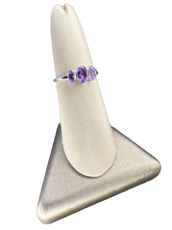 Amethyst Faceted Sterling Silver Ring | Brazil | Tristone | Angle